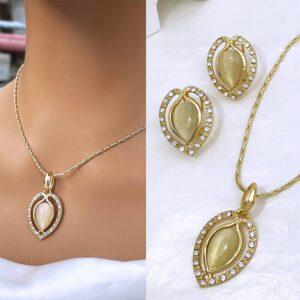 latest opal fashion jewelry for women in gold color, featuring a necklace and earrings set with water drop and heart pendant designs, perfect for brides, weddings, and party accessories.