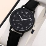 Women Quartz Watch with Heart Bracelet Fashion Casual Round Pointer Quartz Watch Dainty Black