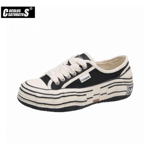 Women's canvas sneakers, Comfortable and versatile Casual footwear.