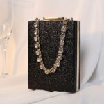 Women Clutch Bags Trendy Fashion Chain Banquet Diamond Top decoration for Wedding and Party