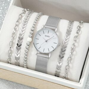 This set of women's watches and matching bracelets is a showcase of timeless elegance and versatility. The watches are beautifully designed in both silver and gold tones,