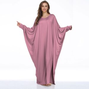 This abaya features a unique and stylish design, made with stretchable fabric for comfort and flexibility.