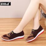 Women's Soft Bottom Non-Slip Middle-aged Leisure Cloth Flat Mom Shoes Female Shoes New Style