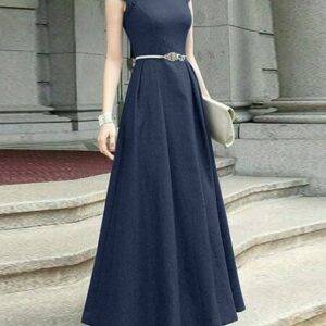 Women's party maxi dress with a short sleeve design. This dress is elegant and perfect for special occasions, featuring a stylish and comfortable design.