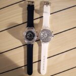led-Flash-Luminous-Watch-Personality-trends-students-lovers-jellies-woman-men-s-watches-Colorful-light-WristWatch-2