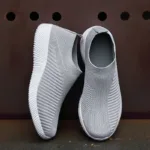 Slip-on walking sneakers, convenient and comfortable footwear