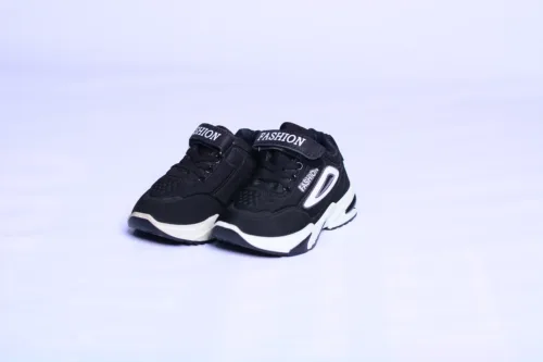 Trendsetting Unisex Sneakers with Imported High-Quality Silk Thread Woven Top – Perfect for Girls and Boys, Embracing the Latest Design